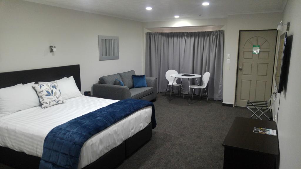 White Heron Motor Lodge Gisborne Extérieur photo