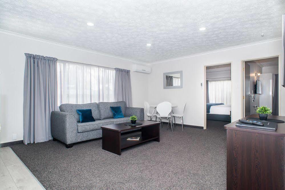 White Heron Motor Lodge Gisborne Extérieur photo